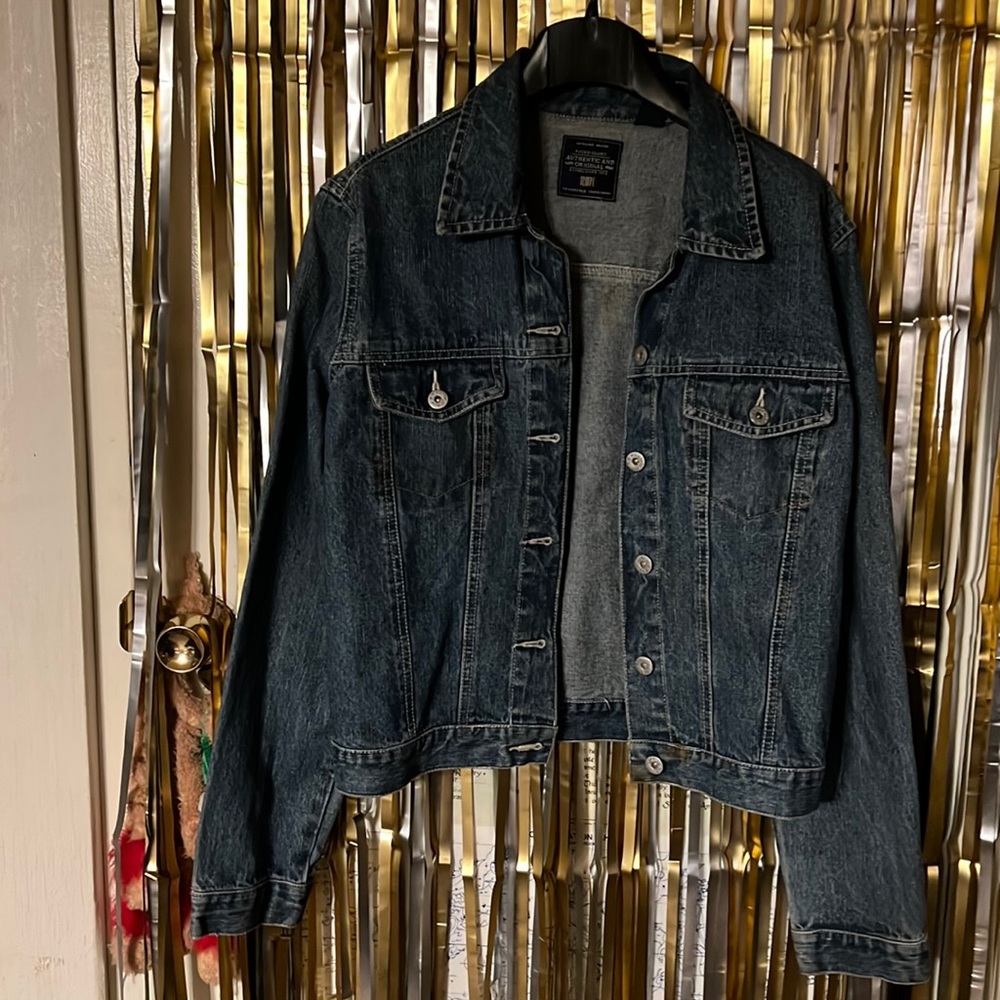 Faded Glory waist length Jean jacket.
